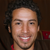 acomuvukuj's Avatar